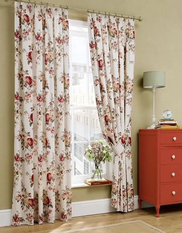 Guide to the different types of curtains in<br> Dubai